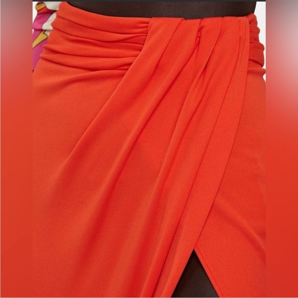 Ronny Kobo Orange Skirt with high slit - Picture 4 of 5
